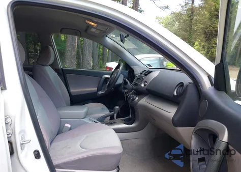 2006 Toyota Rav4 from USA, damaged, VIN JTMBD33V466020182